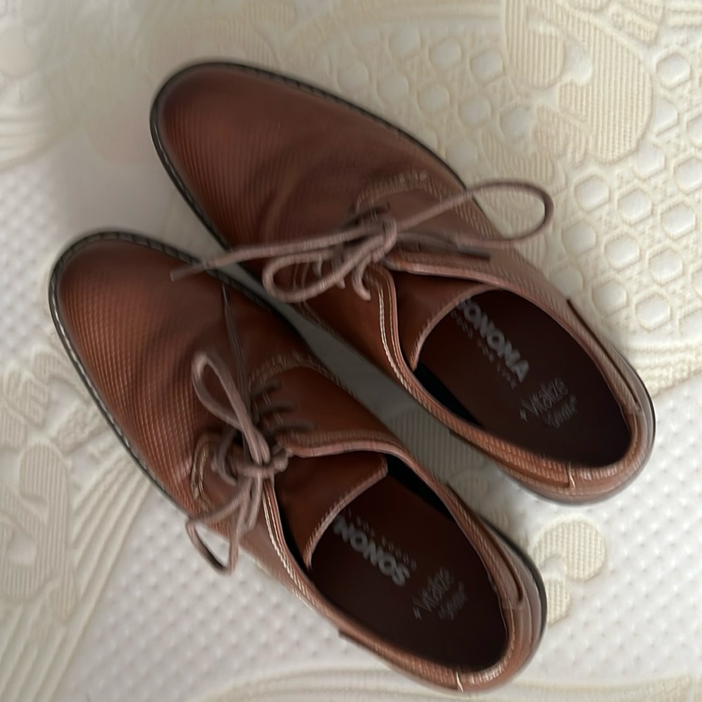 Men’s Brown Sonoma Oxfords Size 8½